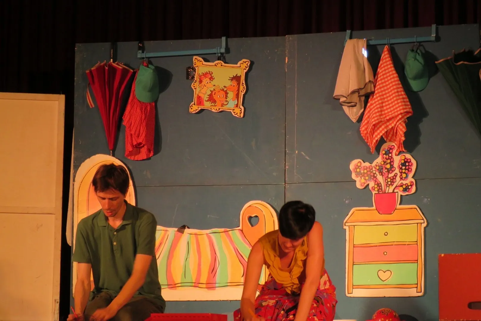 Kazališna predstava "Moj obitelj i jedan jež"