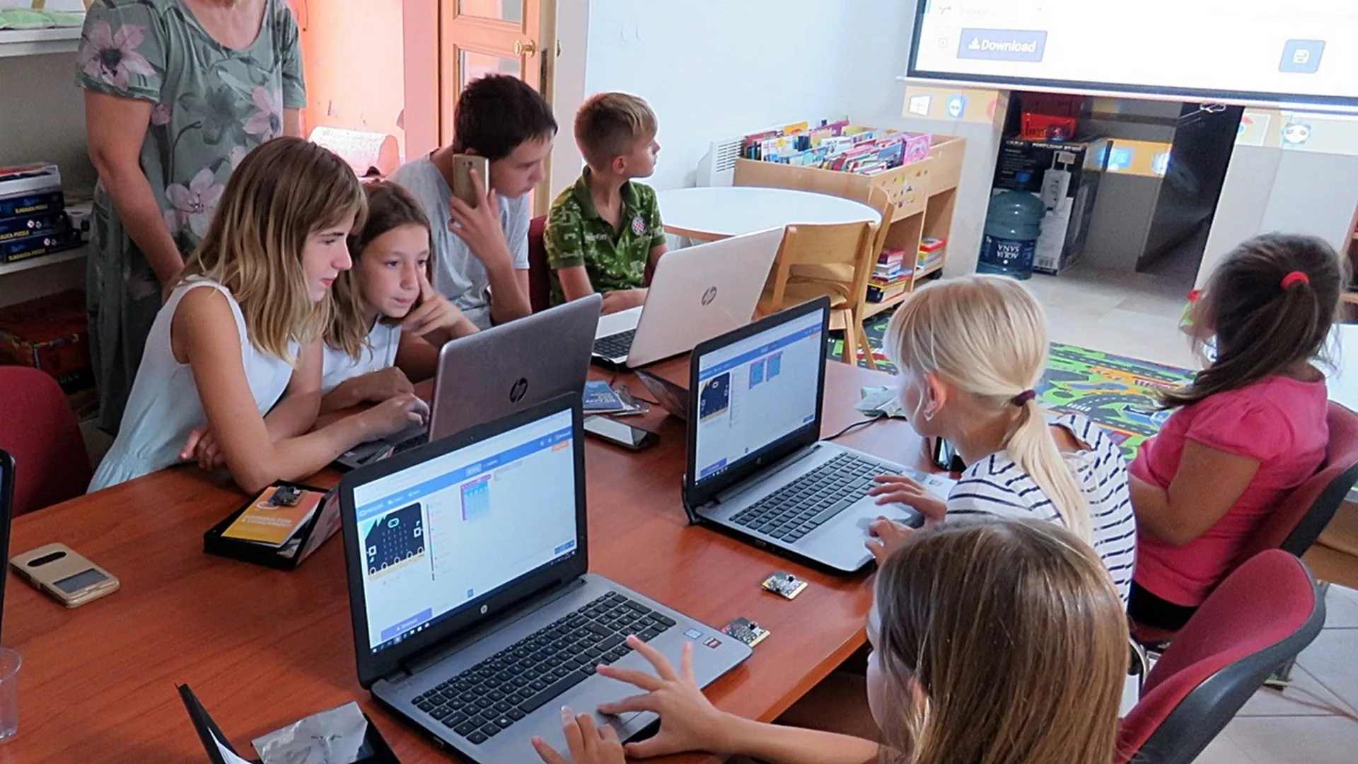 Micro:bitovi u Knjižnici