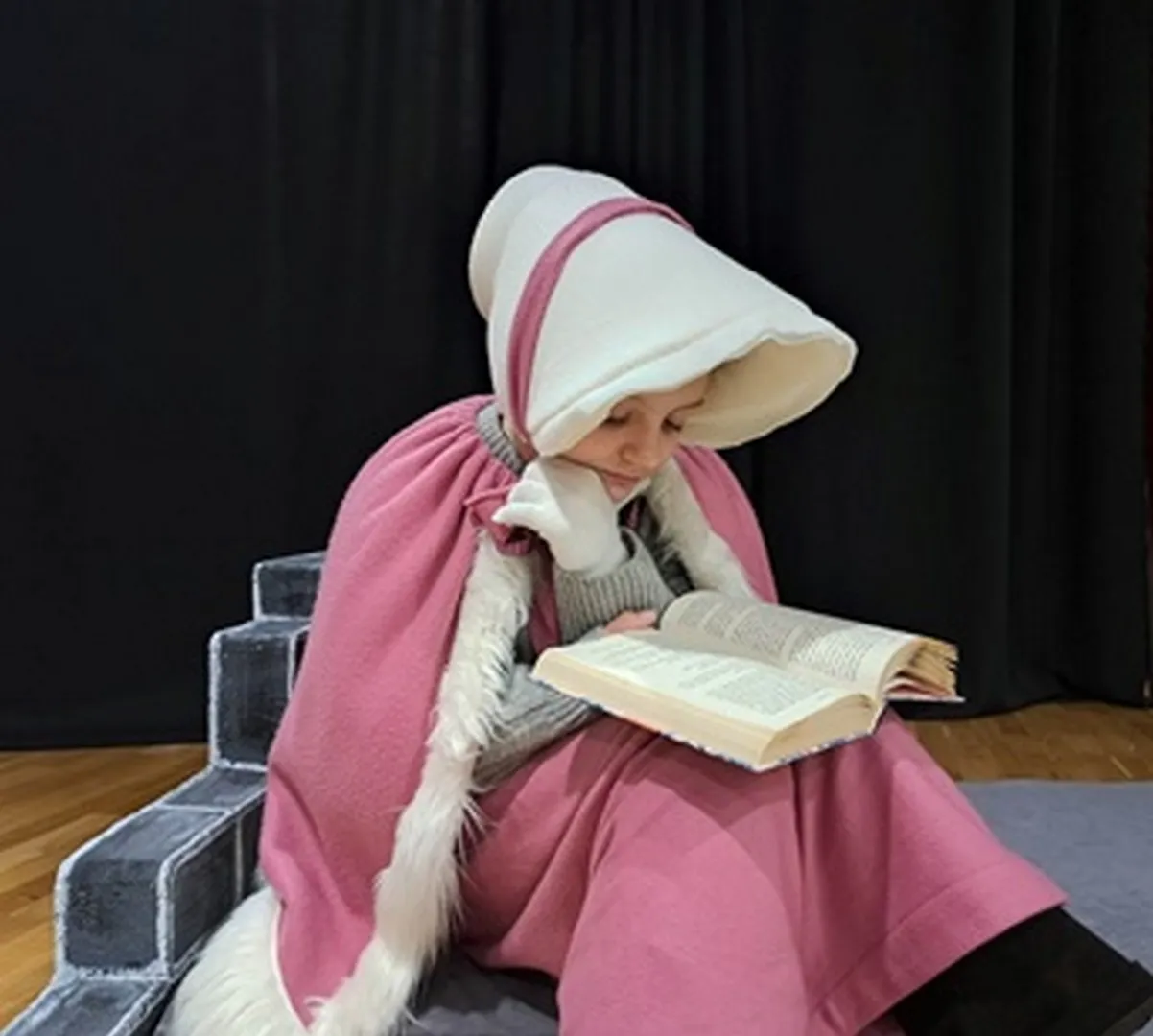 Dječja predstava "Djevojčica sa šibicama" u Tisnom