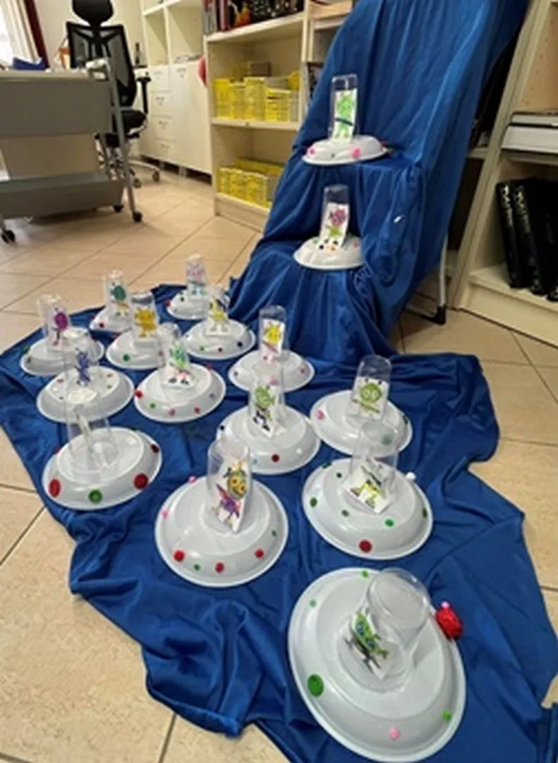 Robotić Felix014 putuje svemirom!